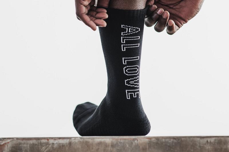 Women's Nobull CREW (ALL LOVE) Socks Black | SG F3265D